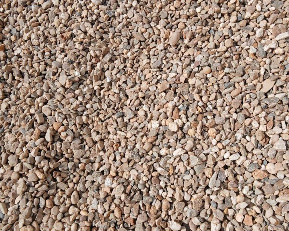 Rheinkies auf einem Haufen